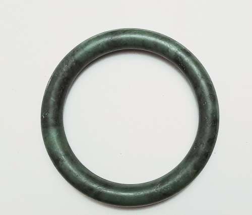 ** STUNNING: Early 20th Century Chinese Spinach Green Serpentine  Bangle (8cm Diam.).**