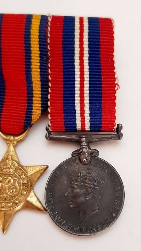 ** WWI and WWII British Mounted Miniature Medals with (Mercantile Marine Medal) [x7].**