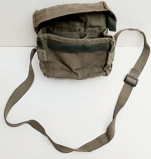 ** Border War : SADF Green Webbing Grenade/Optics Velcro Pouch w/ Sling (USED).**