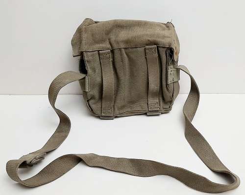 ** Border War : SADF Green Webbing Grenade/Optics Velcro Pouch w/ Sling (USED).**