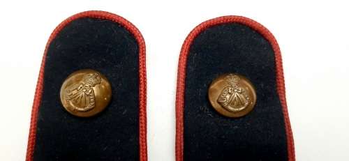 ** RARE : WW1 South African Mounted Riflemen Major`s Rank Epaulettes (x2).**