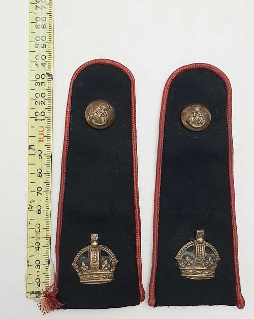 ** RARE : WW1 South African Mounted Riflemen Major`s Rank Epaulettes (x2).**