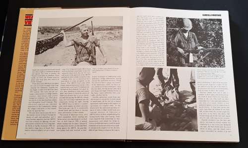 ** Weapons Of The Vietnam War : Fully Illustrated (1983) - Anthony Robinson. **