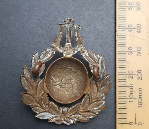 ** WW1 Royal Marines Naval Band Service Cap Badge (Lugs Intact).**