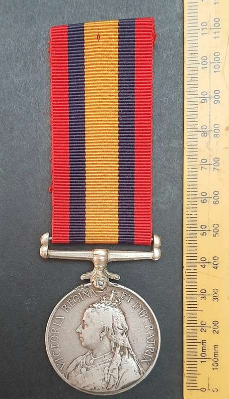 ** Boer War : Queen`s South Africa Medal w/ Ribbon Att: South African Constabulary. **