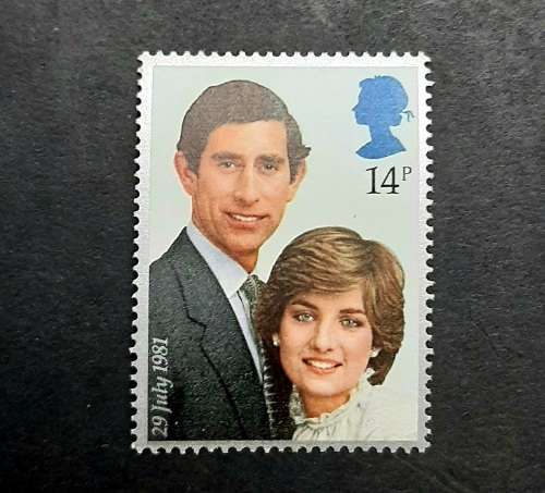 ** 1981 Great Britain Royal Wedding 14P Stamp (MINT).**
