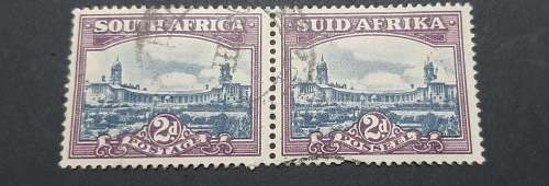 ** 1940 South Africa 2d Union Buildings Pair Stamps (USED).**