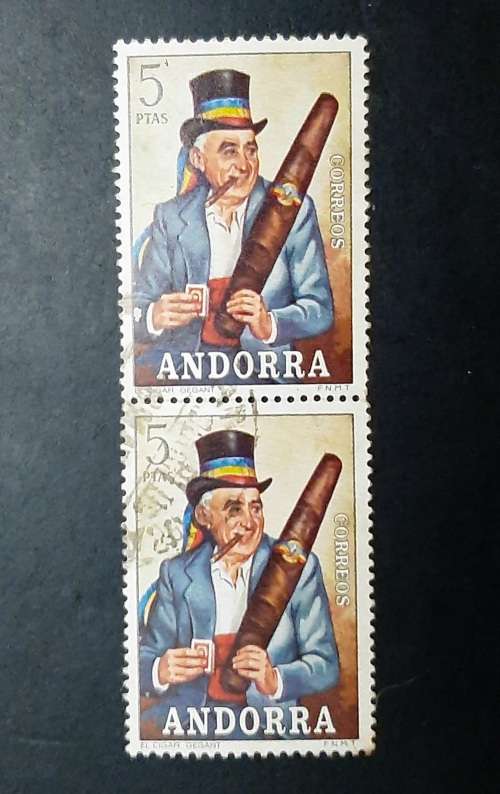 ** 1972 Andorra 5 Ptas Postage Stamps Pair (USED).**