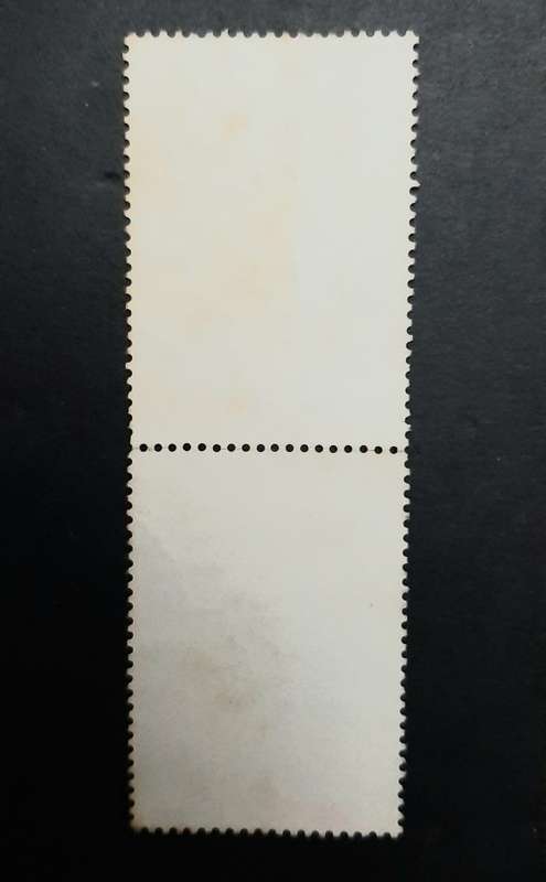 ** 1972 Andorra 5 Ptas Postage Stamps Pair (USED).**