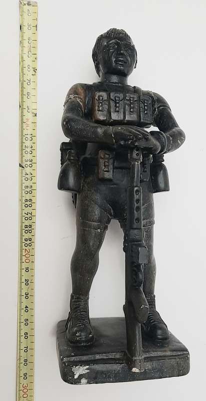** Rhodesian Bush War: 1970s Fireforce `Troopie` Soapstone Statuette (26cm) [ Repaired ].**