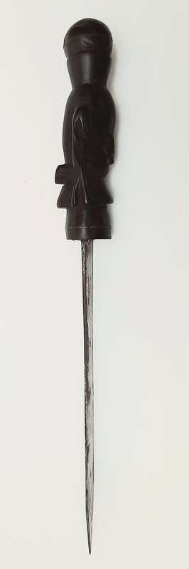 ** 20th Century Kenya Maasai Herders` Baton Dagger (31cm).**