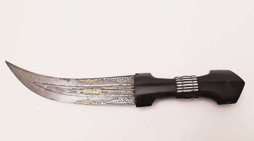 **  19th Century Ottoman Empire Jambiya Dagger w/ Gold & Silver Damascene Inlay (29cm).**