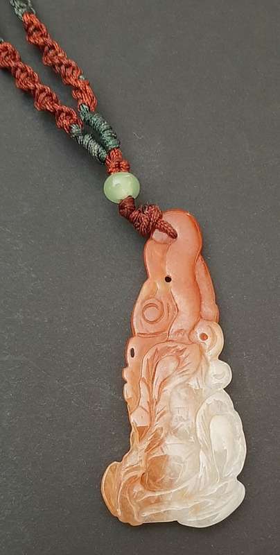** STUNNING: 20th Century Chinese White `Mutton Fat` Jade (Yu) Fenghuang  Pendant (8.75g).**