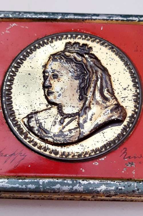 Boer War New Year 1900 Queen Victoria Chocolate Tin