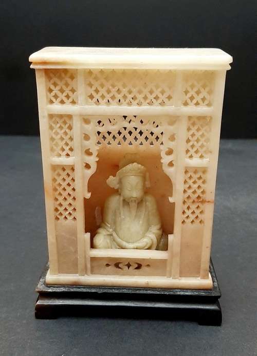 ** Early 20th Century Chinese Lu xing Qingtian Stone Figurine (12cm x 9cm).**