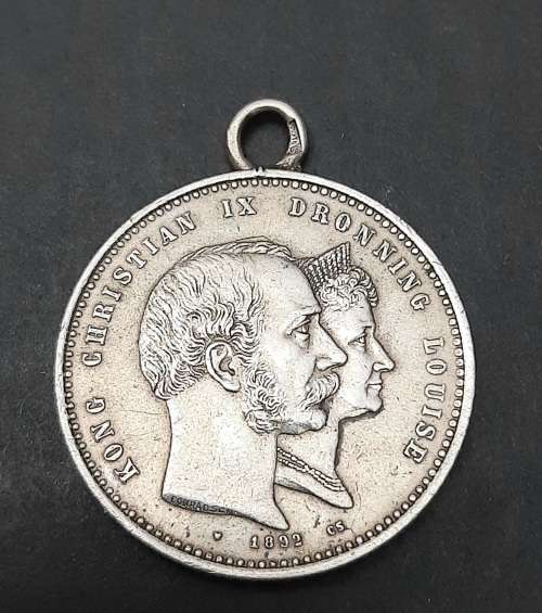 ** RARE : .800 Silver Denmark 1892 King Christian IX 50th Wedding Anniv. Medallion (15.24 g).**
