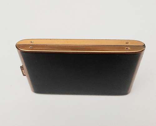 ** WW2 South African Field Artillery: Ladies` Enamel & Gold-Plated Rim Powder Compactum (7cmx8cm).**