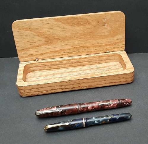** RARE:  Pair 14ct Gold Nib Conway-Stewart Fountain Pens w/ Oak Case (USED).**