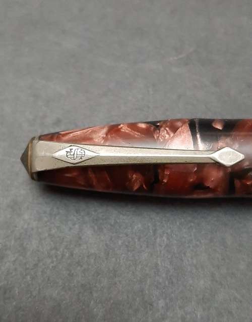 ** RARE:  Pair 14ct Gold Nib Conway-Stewart Fountain Pens w/ Oak Case (USED).**