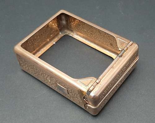 ** WW2  1940s Jemco ` Hold-a-Pak ` Spring Activated Cigarette Case (TESTED).**