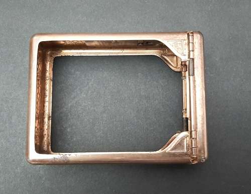 ** WW2  1940s Jemco ` Hold-a-Pak ` Spring Activated Cigarette Case (TESTED).**