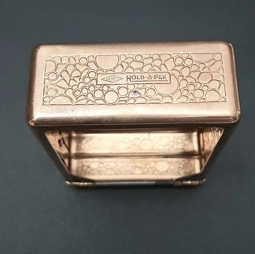 ** WW2  1940s Jemco ` Hold-a-Pak ` Spring Activated Cigarette Case (TESTED).**
