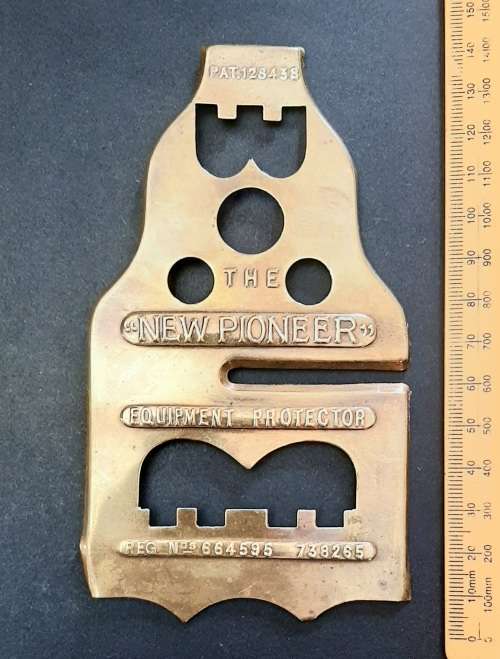 WW1 New Pioneer 1918 Pattern Equipment Protector Brass Panel 15cm x 8cm