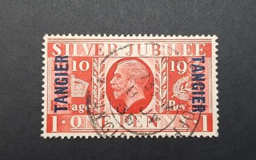 ** 1935 KGV Silver Jubilee 1 Penny Tangier O/P Stamp (USED).**