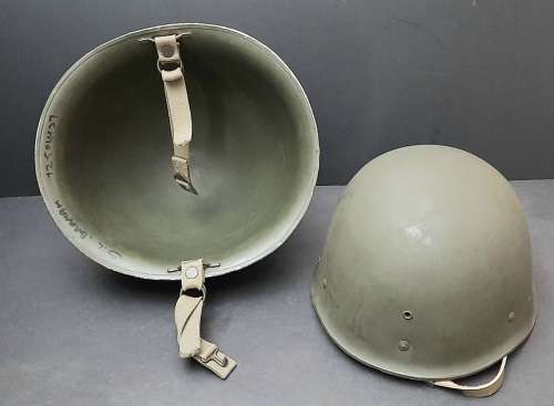 ** Border War : 1980s SADF Steel Helmet w/ Plastic Liner  (USED).**