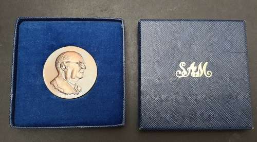 ** 1974 D.F. Malan Centenary Bronze Medallion w/ Case (EF).**