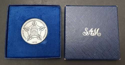 ** 1974 Voortrekker Monument 25th Anniv. Bronze Medallion w/ Case (EF).**