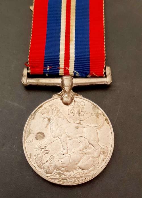 ** WW2  Full-Size British 1939-45  Medal w/ Ribbon att. Native Soldier.**