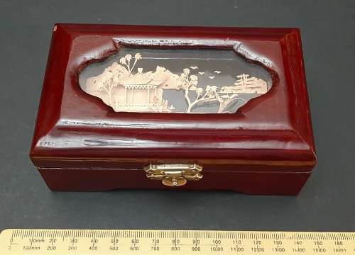 ** 20th Century Chinese Cork Diorama Scene Jewellery Box (15cm x 8cm).**