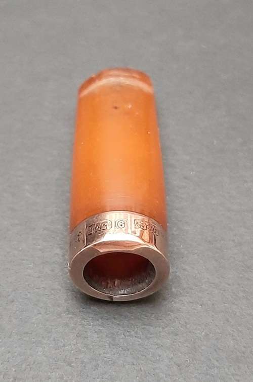 Edwardian Gent's Amber Cheroot / Cigarette Holder, 9ct Gold Mounted (Birm. 1908)