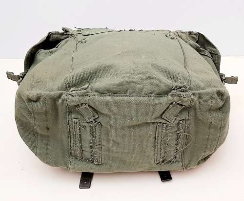 ** Southern Rhodesia Government Issue : Patt.44 Webbing Rucksack w/out Shoulder Harness (USED).**