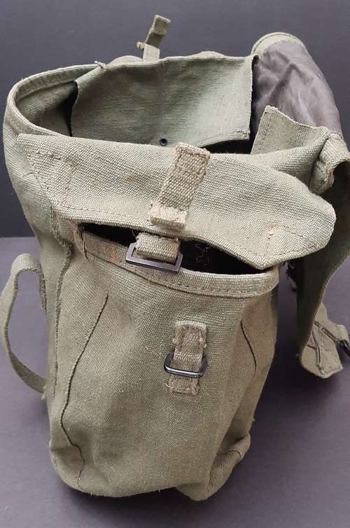 ** Southern Rhodesia Government Issue : Patt.44 Webbing Rucksack w/out Shoulder Harness (USED).**