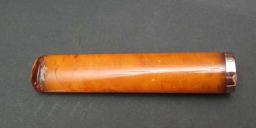 ** STUNNING: 9ct Gold Mounted Edwardian Gent`s Amber Cheroot / Cigarette Holder( 10cm).**