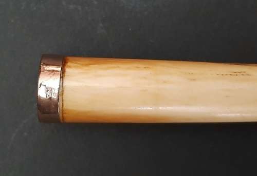 ** STUNNING: 9ct Gold Mounted Edwardian Gent`s Engraved Cheroot / Cigarette Holder (11cm).**