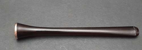 ** STUNNING: 9ct Gold Mounted Edwardian Ladies` Cheroot / Cigarette Holder (10cm).**