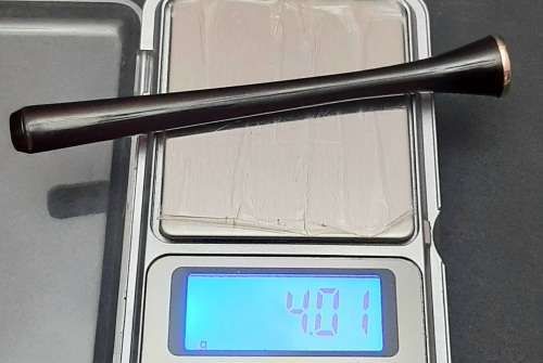 ** STUNNING: 9ct Gold Mounted Edwardian Ladies` Cheroot / Cigarette Holder (10cm).**