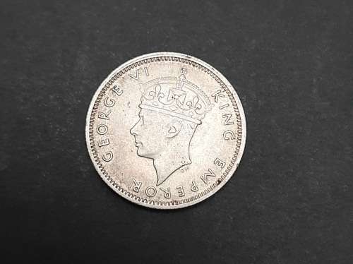 ** .925 Silver KGVI 1942 Southern Rhodesia 6d Coin (VF+) #A
