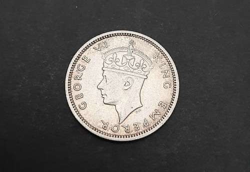 ** .925 Silver KGVI 1942 Southern Rhodesia 6d Coin (VF+) #B