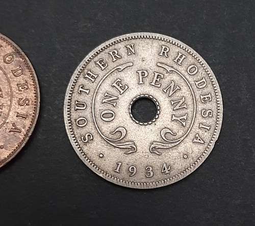 ** Lot 1930/40s Southern Rhodesia & Nyasaland Coins (x3).**