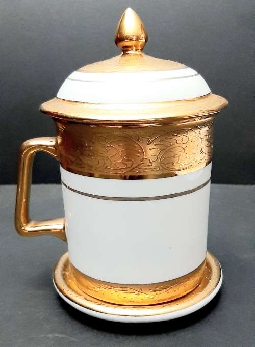 ** STUNNING: Modern Thai Benjarong Gilded Traditional Porcelain Set (3-Piece) [15cm].**