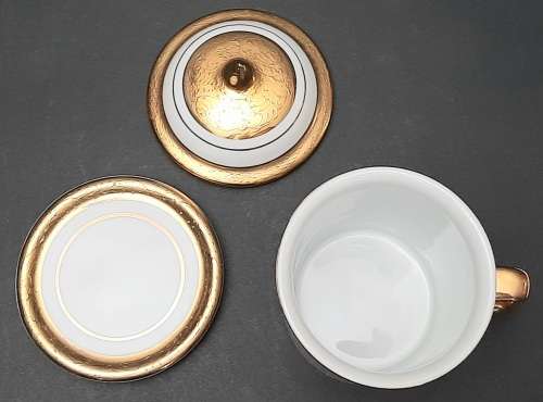 ** STUNNING: Modern Thai Benjarong Gilded Traditional Porcelain Set (3-Piece) [15cm].**