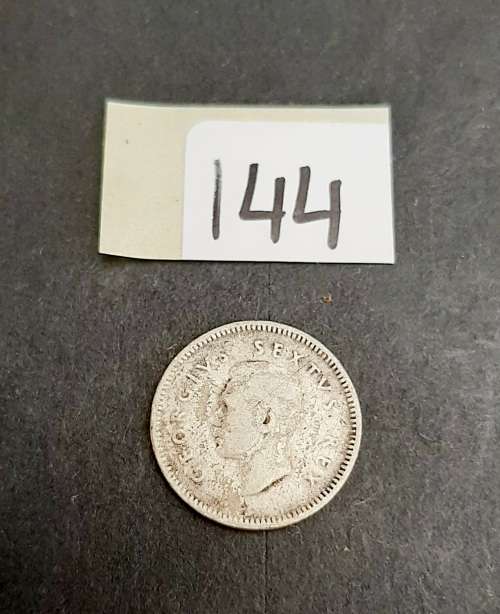 ** 1952 KGVI South Africa 3d  .500 Silver  Coin (VF/F).**