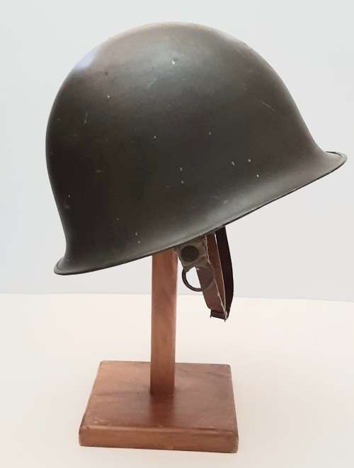 ** Border War : 1970s SADF Steel Helmet w/ Plastic Liner (USED).**