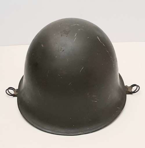 ** Border War : 1970s SADF Steel Helmet w/ Plastic Liner (USED).**