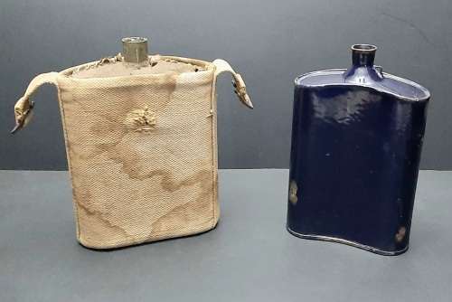 ** WW2 British & Indian Army Patt.37 Enamel Canteens (x2)[USED].**