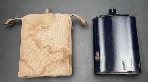 ** WW2 British & Indian Army Patt.37 Enamel Canteens (x2)[USED].**